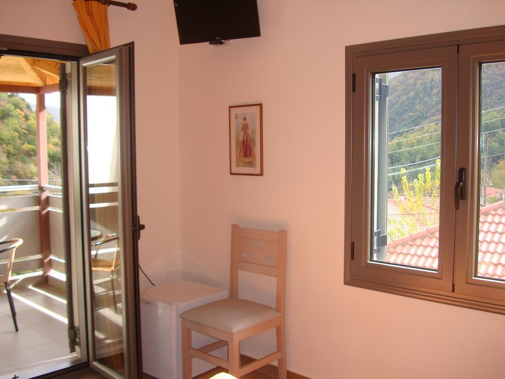 To Greki Hotell Livartzi Rom bilde
